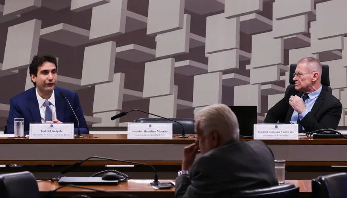  Sigilo de oito anos para liquidação do Master é regra, diz Galípolo 